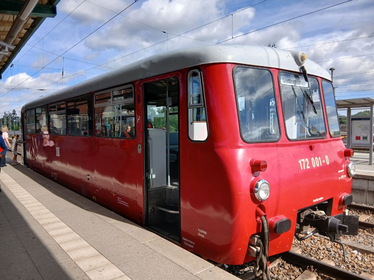 Mehr über den Artikel erfahren Historische Zugfahrt nach Neustrelitz